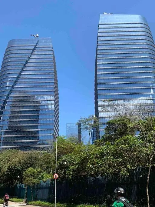 Studio Luxo Faria Lima Arthur Casas Ferreira Lobo Sao Paulo Apartment