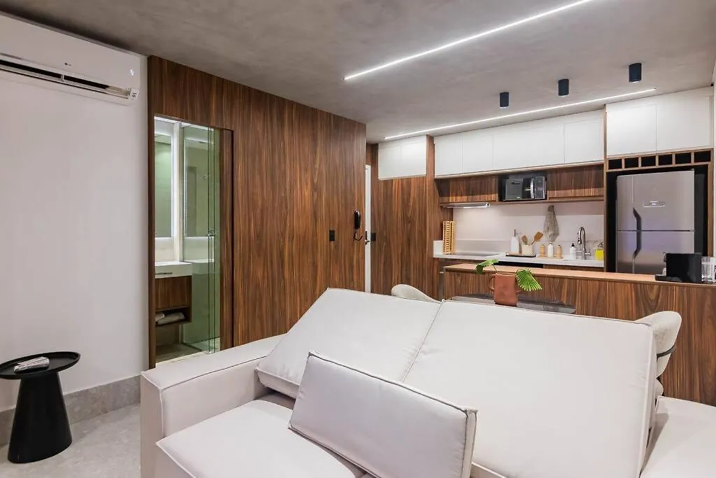 Studio Luxo Faria Lima Arthur Casas Ferreira Lobo San Paolo Brasile