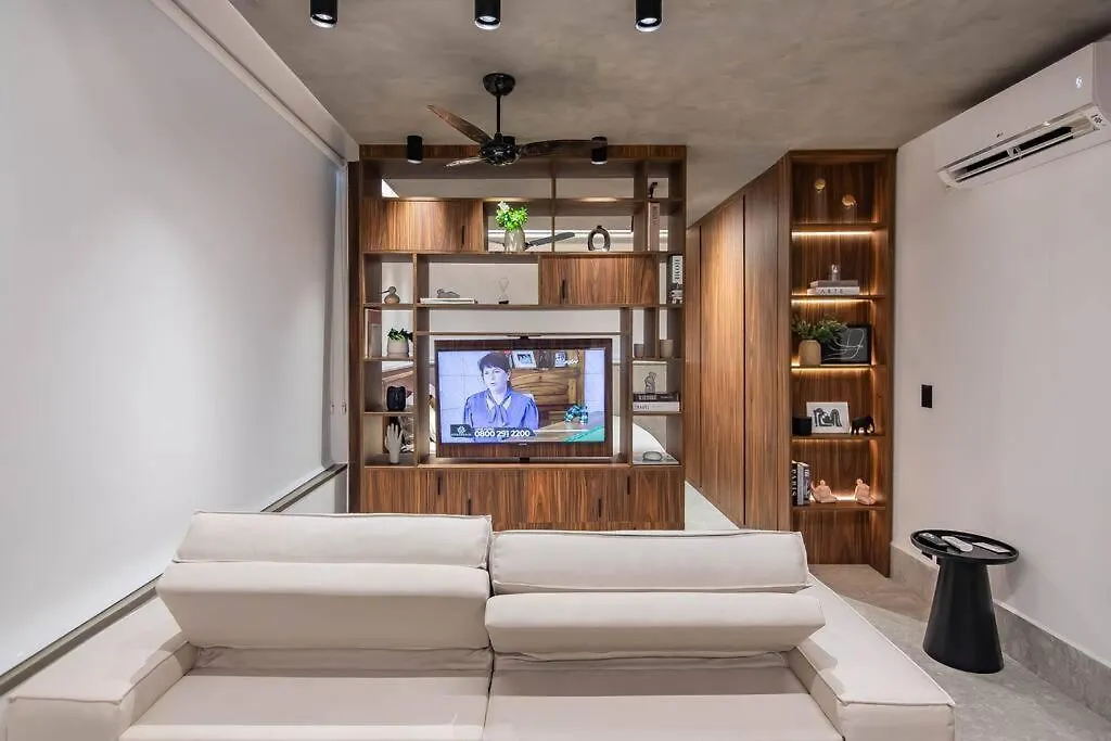 Studio Luxo Faria Lima Arthur Casas Ferreira Lobo San Paolo 0*,  Brasile